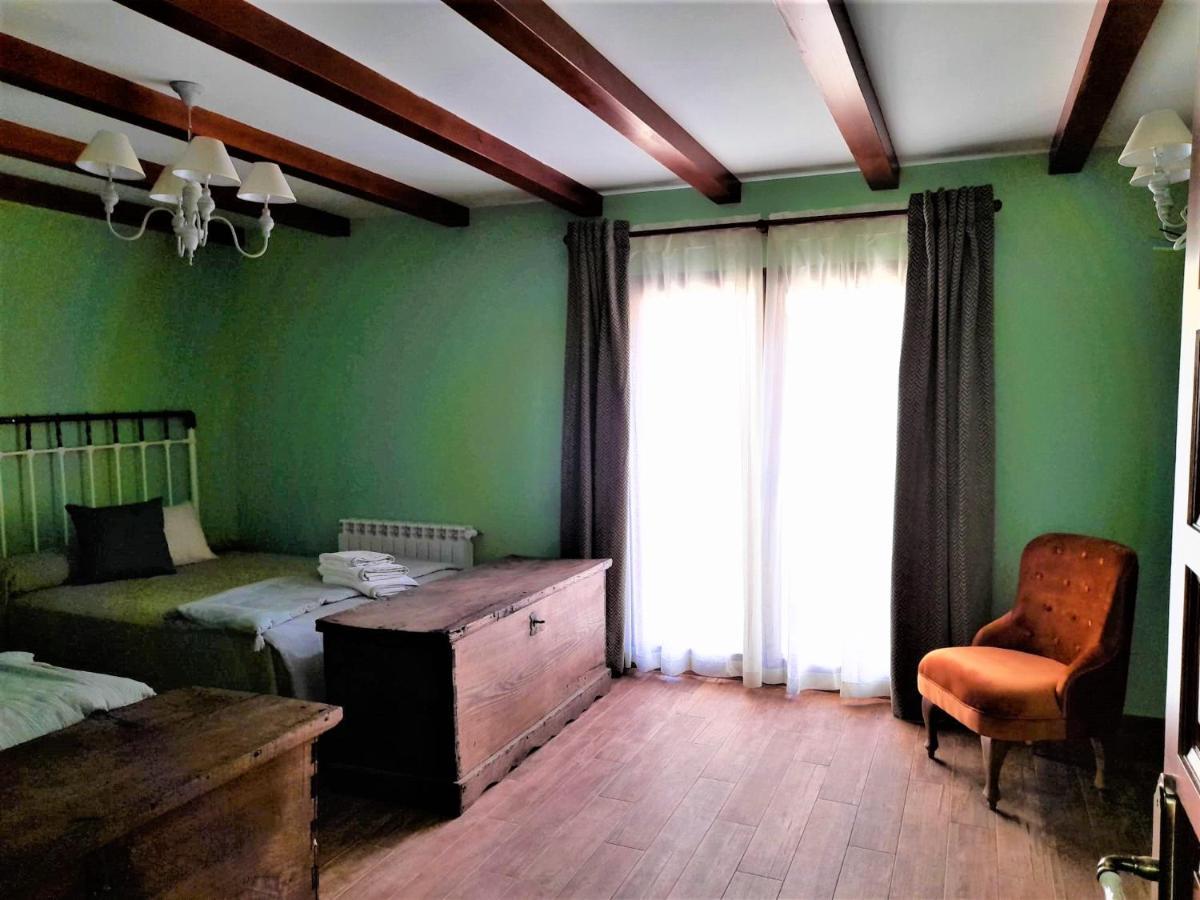 Casa Rural del Tío Maino Becerril de la Sierra Exterior foto